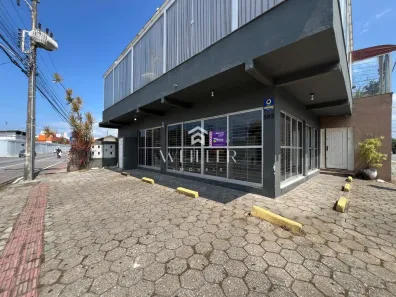 Sala Comercial para alugar, 65m² no São João, Itajaí