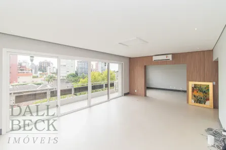 Apartamento com 3 Quartos para alugar, 227m² no Moinhos de Vento, Porto Alegre