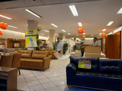 Ponto Comercial à venda, 740m² no Centro, São Gonçalo