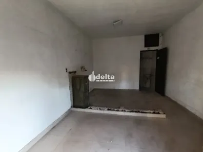 Ponto Comercial para alugar, 18m² no Centro, Uberlândia