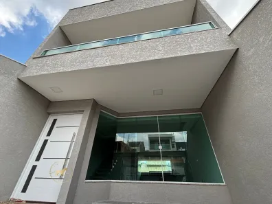 Sobrado com 3 Quartos à venda, 150m² no Laranjeiras, Caieiras