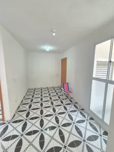 Apartamento com 2 Quartos para alugar, 42m² no Restinga, Porto Alegre