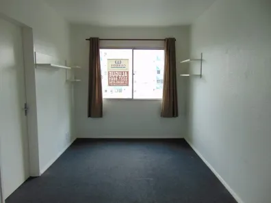 Apartamento com 1 Quarto para alugar, 42m² no Partenon, Porto Alegre