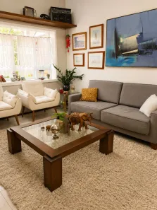 Casa com 4 Quartos à venda, 300m² no Chácara das Pedras, Porto Alegre