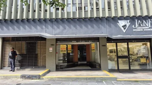 Ponto Comercial para alugar, 53m² no Rio Branco, Porto Alegre