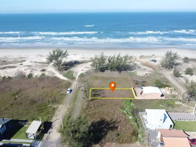 Lote/Terreno à venda, 300m² no , Balneário Gaivota