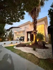 Casa de Condomínio com 4 Quartos à venda, 300m² no Jardim Imperial, Cuiabá