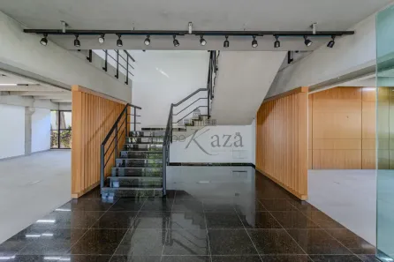 Prédio Comercial com 10 Quartos à venda, 550m² no Alto de Pinheiros, São Paulo