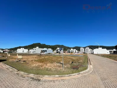 Lote/Terreno à venda, 200m² no Beira Rio, Biguaçu