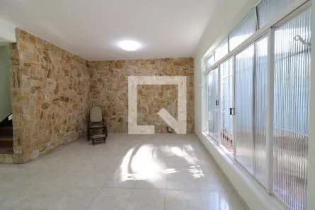 Casa com 4 Quartos à venda, 180m² no Jardim Bélgica, São Paulo