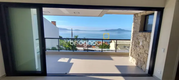 Casa com 3 Quartos à venda, 180m² no Centro, São José