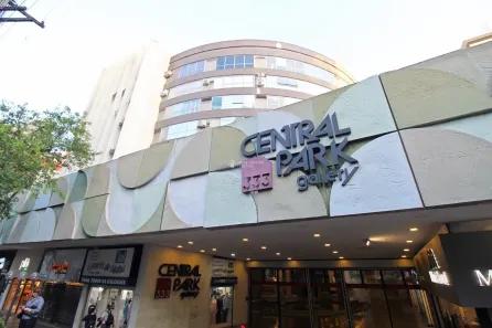 Sala Comercial para alugar, 100m² no Moinhos de Vento, Porto Alegre