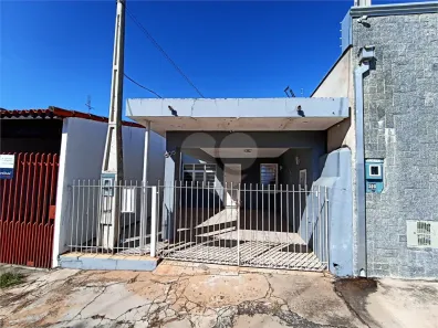 Casa com 2 Quartos à venda, 110m² no Jardim Itália, Itapetininga