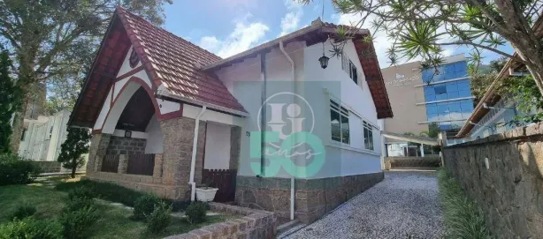 Imóvel Comercial com 4 Quartos para alugar, 273m² no Centro, Poços de Caldas