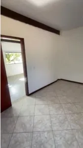 Casa com 2 Quartos para alugar, 50m² no Piratininga, Niterói