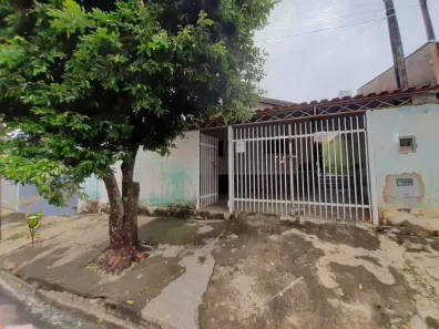 Casa com 2 Quartos à venda, 100m² no Jardim Santa Antonieta, Marília