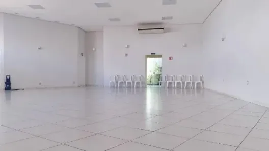 Ponto Comercial à venda, 252m² no Custódio Pereira, Uberlândia