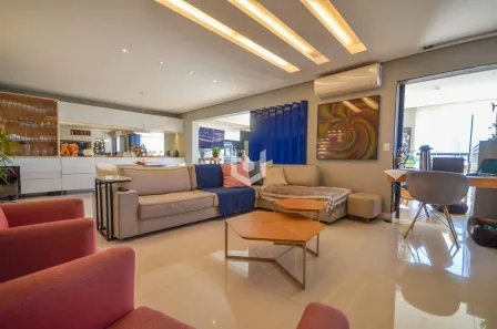 Apartamento com 3 Quartos à venda, 147m² no Vila Santa Catarina, São Paulo