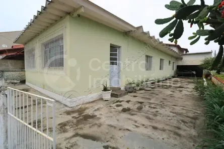 Casa com 3 Quartos à venda, 150m² no Belmira Novaes, Peruíbe
