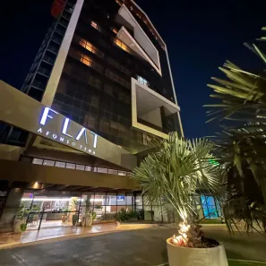 Apartamento com 2 Quartos para alugar, 70m² no Jardim dos Estados, Campo Grande