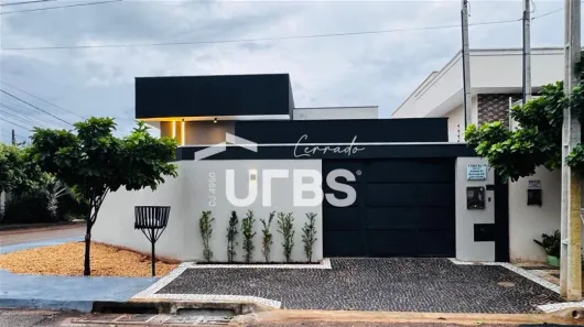 Casa com 3 Quartos à venda, 100m² no Plano Diretor Sul, Palmas