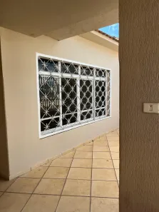 Casa com 3 Quartos para alugar, 200m² no Centro, Mineiros do Tietê