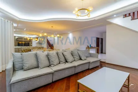 Sobrado com 6 Quartos à venda, 360m² no Taguatinga Norte, Brasília
