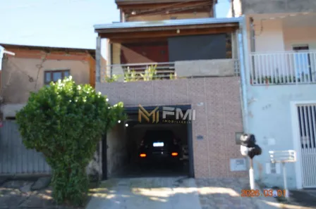 Sobrado com 3 Quartos à venda, 263m² no Jardim das Laranjeiras, Hortolândia