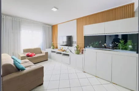 Sobrado com 3 Quartos à venda, 263m² no Parque Santo Antônio, Jacareí