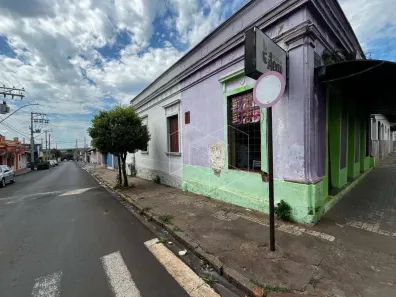 Casa com 2 Quartos à venda, 159m² no Centro, Mineiros do Tietê