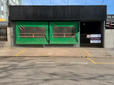 Prédio Comercial para alugar, 230m² no Zona 04, Maringá