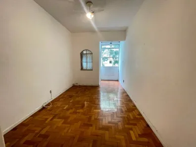 Apartamento com 2 Quartos para alugar, 75m² no Catete, Rio de Janeiro