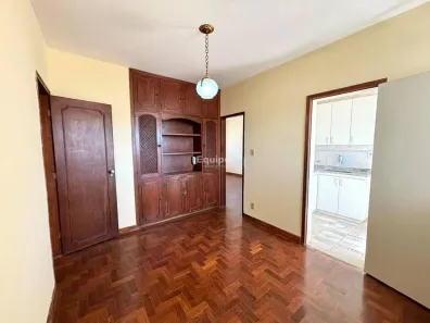 Apartamento com 3 Quartos para alugar, 90m² no Santa Efigênia, Belo Horizonte