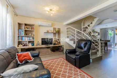 Casa de Condomínio com 3 Quartos à venda, 177m² no Jardim São Pedro, Porto Alegre
