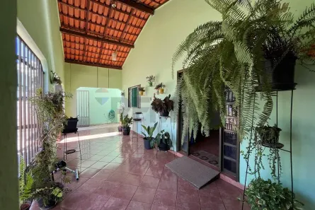 Casa com 2 Quartos à venda, 251m² no Loteamento Martins Jorge, Araguaína