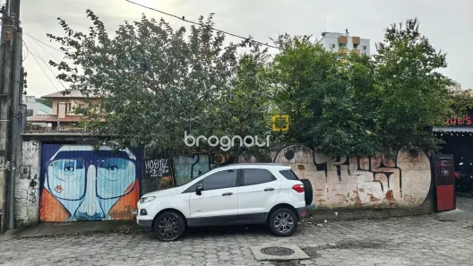 Lote/Terreno à venda, 228m² no Trindade, Florianópolis