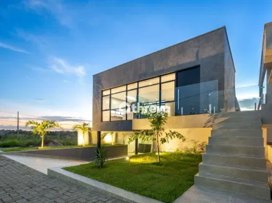 Casa de Condomínio com 3 Quartos à venda, 240m² no Tabajaras, Teresina