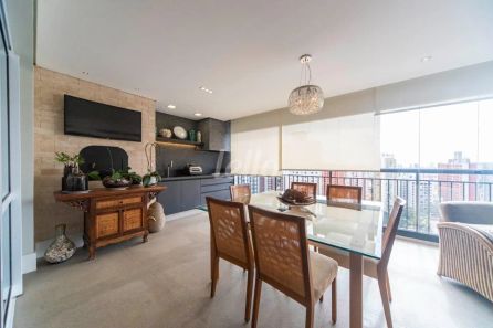 Apartamento com 3 Quartos à venda, 236m² no Vila Gilda, Santo André