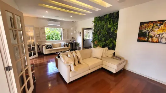 Casa com 4 Quartos à venda, 240m² no São Francisco, Niterói
