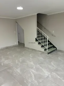Sobrado com 3 Quartos para alugar, 183m² no Vila Bertioga, São Paulo