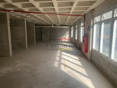 Galpão/Depósito/Armazém à venda, 260m² no Sítio Morro Grande, São Paulo