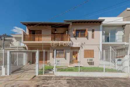 Casa com 4 Quartos à venda, 290m² no Jardim Itu, Porto Alegre