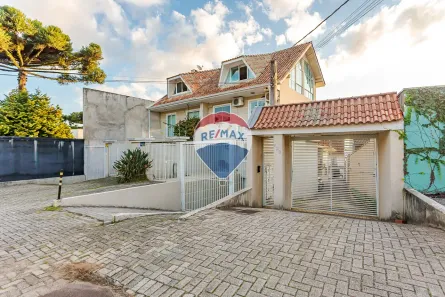 Casa de Condomínio com 3 Quartos à venda, 185m² no Vista Alegre, Curitiba
