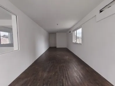 Sala Comercial para alugar, 32m² no Auxiliadora, Porto Alegre