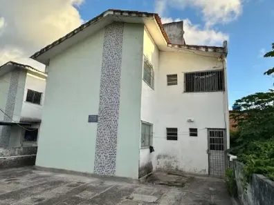 Casa com 2 Quartos à venda, 200m² no Jaguarana, Paulista