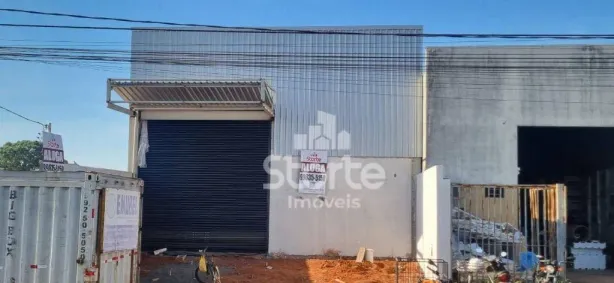 Galpão/Depósito/Armazém para alugar, 255m² no Jardim Canaã, Uberlândia