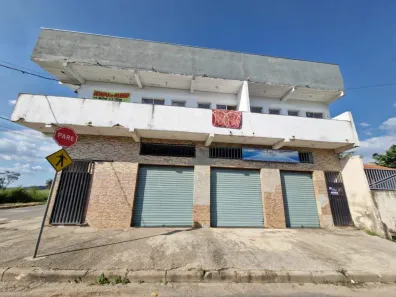 Casa com 2 Quartos para alugar, 150m² no Paquetá, Betim