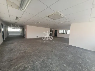 Prédio Comercial para alugar, 7442m² no Liberdade, São Paulo