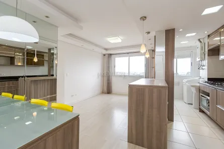 Apartamento com 2 Quartos à venda, 54m² no Novo Mundo, Curitiba