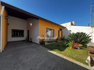 Sobrado com 3 Quartos à venda, 157m² no Jardim Independência, Taubaté